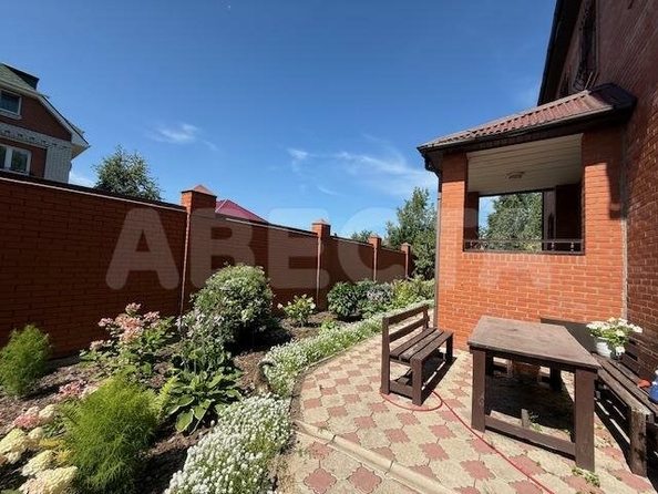 
  Продается дом, 309.9 м², Омск
. Фото 1.