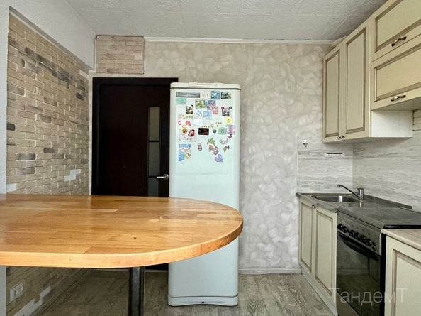 
  Продается 1-комн. квартира, 36 м², Комарова пр-кт, д. 27/4
. Фото 1.