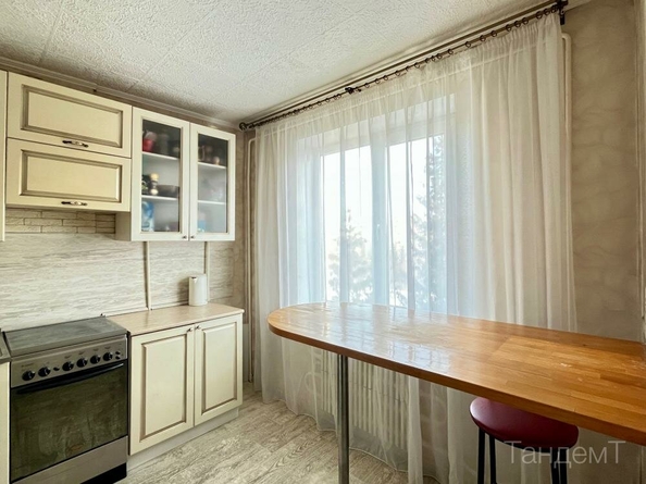 
  Продается 1-комн. квартира, 36 м², Комарова пр-кт, д. 27/4
. Фото 4.