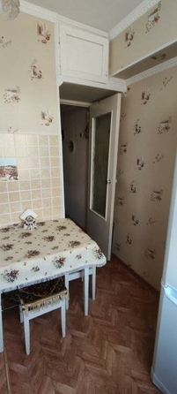 
  Продается 2-комн. квартира, 42.5 м², Комкова ул, д. 3
. Фото 3.