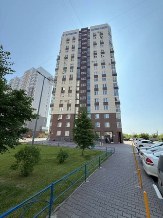 
  Продается 2-комн. квартира, 60 м², Конева ул, д. 10
. Фото 5.