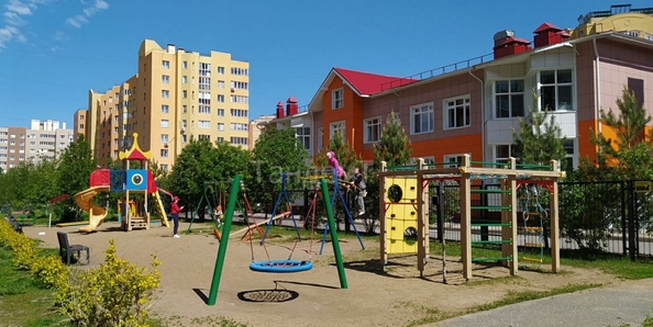 
  Продается 2-комн. квартира, 75.5 м², Туполева ул, д. 4к1
. Фото 3.