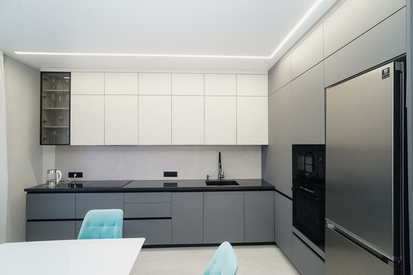 
  Продается 2-комн. квартира, 84 м², Пригородная ул, д. 27
. Фото 3.