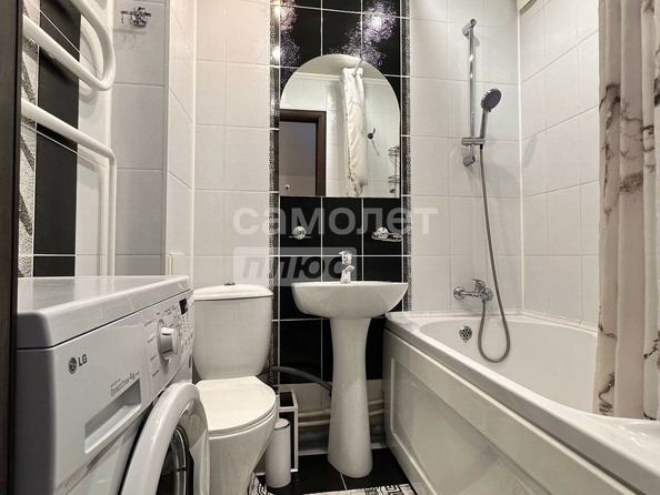 
  Продается 1-комн. квартира, 29.8 м², Менделеева пр-кт, д. 12
. Фото 5.