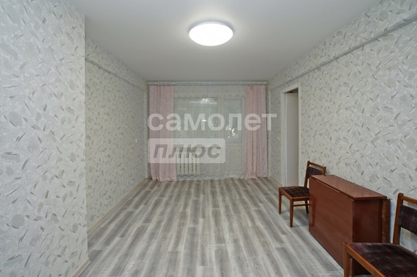 
  Продается 2-комн. квартира, 45.3 м², Полковая ул, д. 37
. Фото 5.