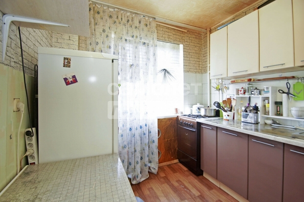 
  Продается 4-комн. квартира, 59.5 м², Путилова ул, д. 3
. Фото 2.