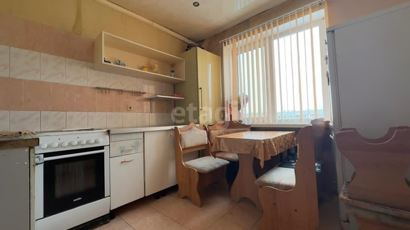 
  Продается 3-комн. квартира, 63.1 м², Маргелова ул, д. 391
. Фото 2.