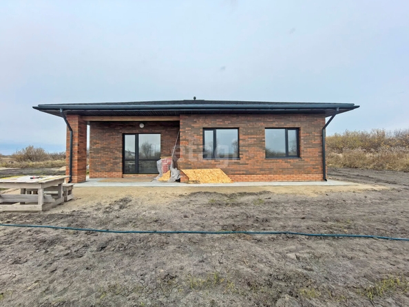 
  Продается дом, 100 м², Омск
. Фото 1.