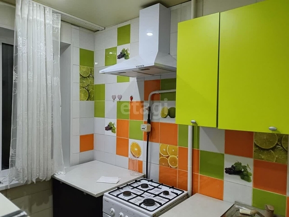 
  Продается 1-комн. квартира, 30 м², 75-й гвардейской бригады, д. 1А
. Фото 4.