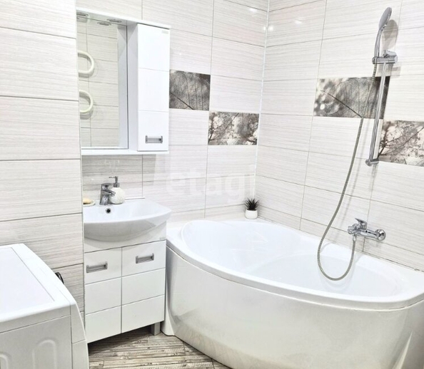 
  Продается 1-комн. квартира, 38 м², Перелета ул, д. 6
. Фото 4.