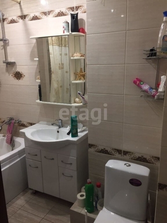 
  Продается 3-комн. квартира, 63 м², Куйбышева ул, д. 140
. Фото 3.