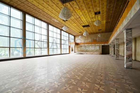 
  Сдается универсальное помещение, 500 м², Будеркина ул, д. 2
. Фото 2.