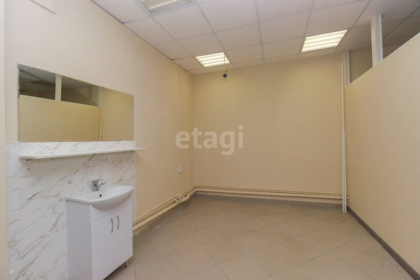 
  Сдается торговая площадь, 18.4 м², Лесной проезд, д. 11
. Фото 3.