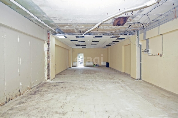 
  Сдается универсальное помещение, 75 м², Шинная 6-я ул, д. 17
. Фото 3.