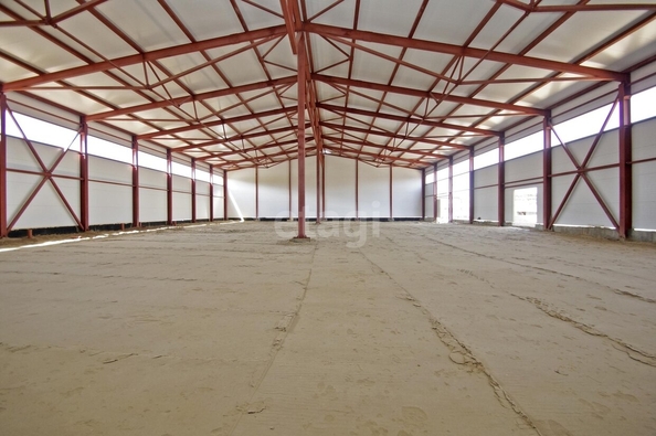 
  Сдается производственное помещение, 1500 м², Северная 24-я ул, д. 214
. Фото 5.