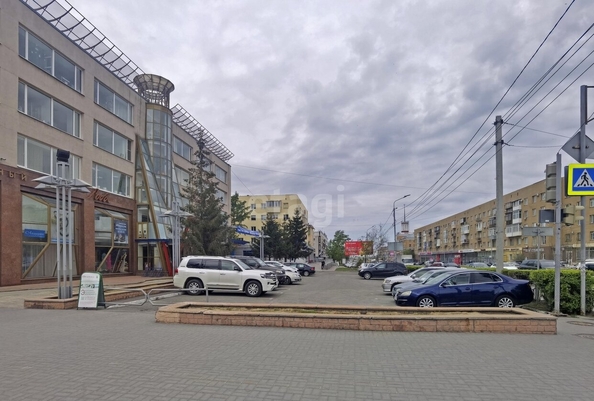 
  Сдается универсальное помещение, 228 м², Масленникова ул, д. 28
. Фото 4.