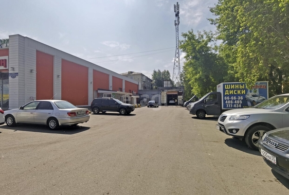 
  Сдается универсальное помещение, 370 м², Энтузиастов ул, д. 11/1
. Фото 3.