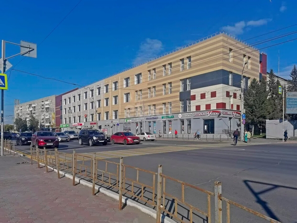 
  Сдается универсальное помещение, 6052 м², Карла Маркса пр-кт, д. 39
. Фото 1.
