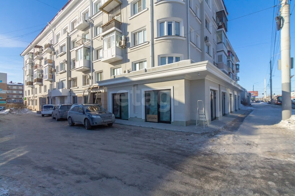 
  Сдается универсальное помещение, 359 м², Красный Путь ул, д. 79
. Фото 3.