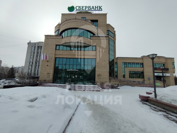 
  Сдается универсальное помещение, 370 м², Красный Путь ул, д. 111
. Фото 1.