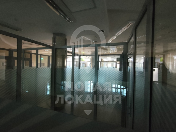 
  Сдается универсальное помещение, 370 м², Красный Путь ул, д. 111
. Фото 11.