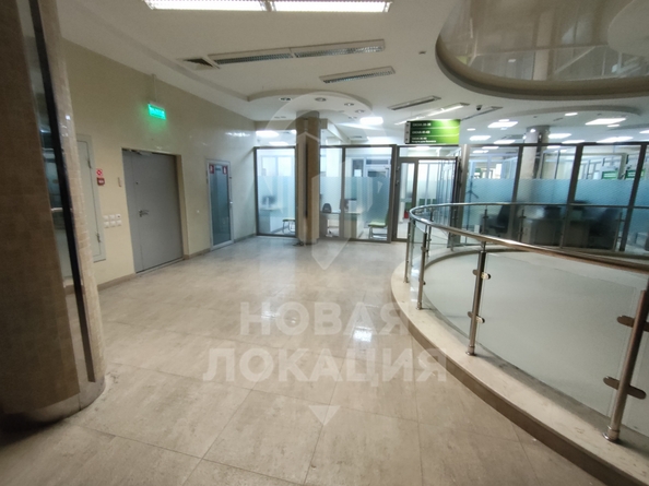 
  Сдается универсальное помещение, 370 м², Красный Путь ул, д. 111
. Фото 22.