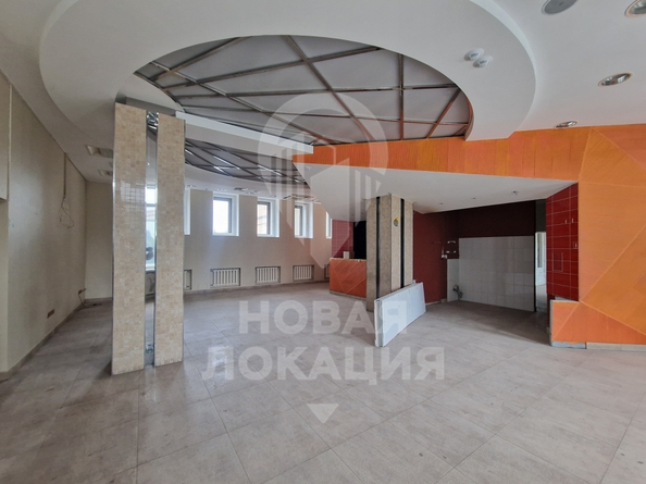 
  Сдается универсальное помещение, 720 м², Красный Путь ул, д. 111
. Фото 2.
