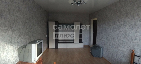 
  Продается 1-комн. квартира, 30.4 м², Заречный б-р, д. 2
. Фото 2.