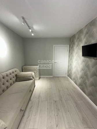 
  Продается 3-комн. квартира, 64 м², Володарского ул, д. 120
. Фото 3.