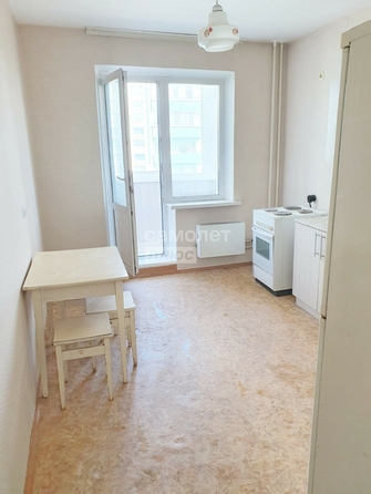 
  Продается 1-комн. квартира, 34 м², Челюскинцев 1-я ул, д. 98
. Фото 2.