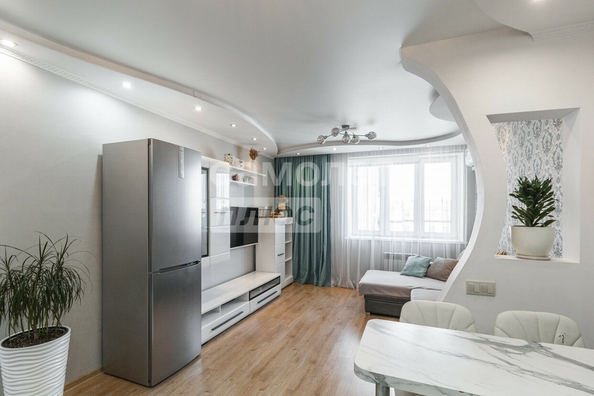 
  Продается 3-комн. квартира, 64.8 м², Олега Кошевого 3-й пер, д. 21/1
. Фото 2.