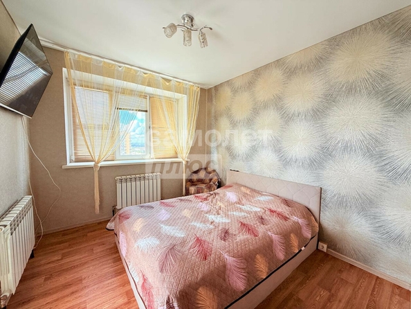 
  Продается 2-комн. квартира, 45 м², Светловская ул, д. 4
. Фото 5.