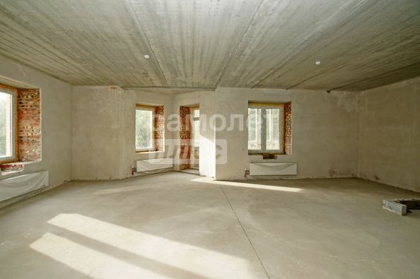 
  Продается 2-комн. квартира, 58 м², Нагибина ул, д. 44
. Фото 3.