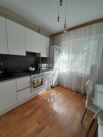 
  Продается 2-комн. квартира, 53 м², ярослава гашека, д. 6
. Фото 4.