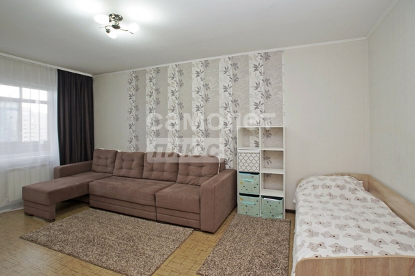 
  Продается 2-комн. квартира, 52.5 м², Дмитриева ул, д. 1/4
. Фото 3.