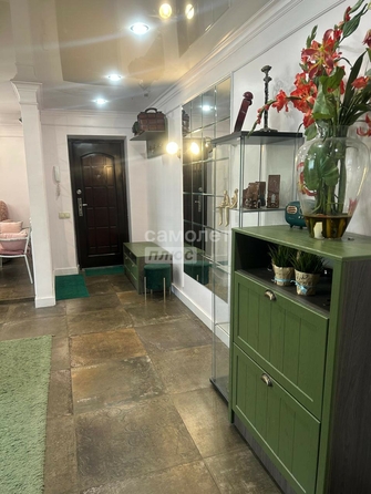 
  Продается 3-комн. квартира, 71 м², Красный Путь ул, д. 18
. Фото 2.