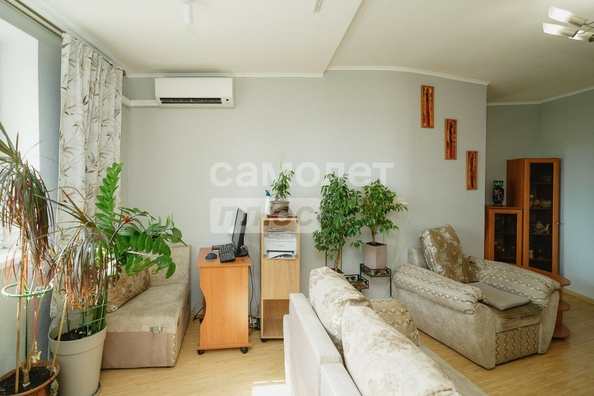 
  Продается 1-комн. квартира, 52.5 м², Енисейская 3-я ул, д. 32/1
. Фото 3.