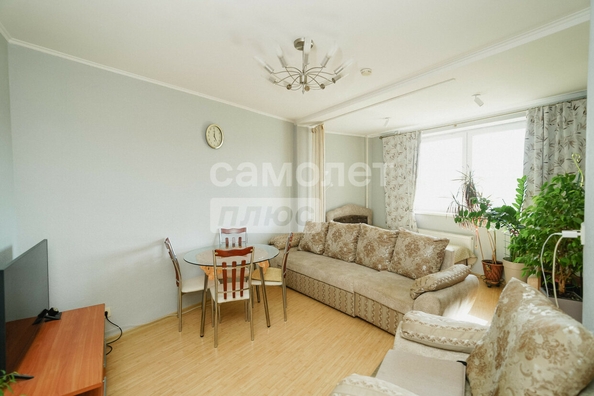 
  Продается 1-комн. квартира, 52.5 м², Енисейская 3-я ул, д. 32/1
. Фото 4.