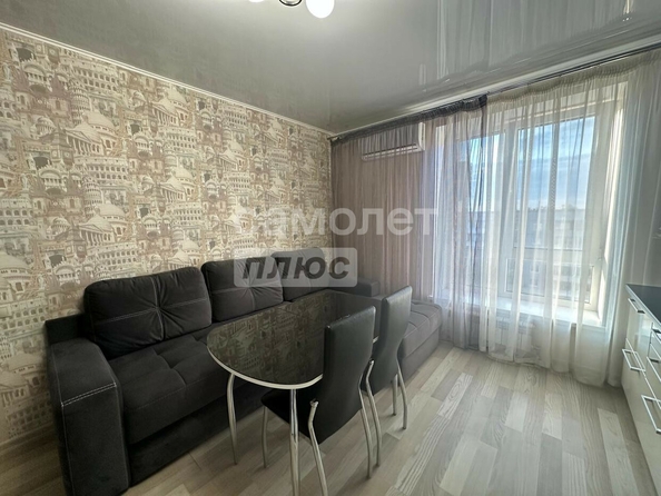 
  Продается 1-комн. квартира, 49.6 м², Туполева ул, д. 4к1
. Фото 2.