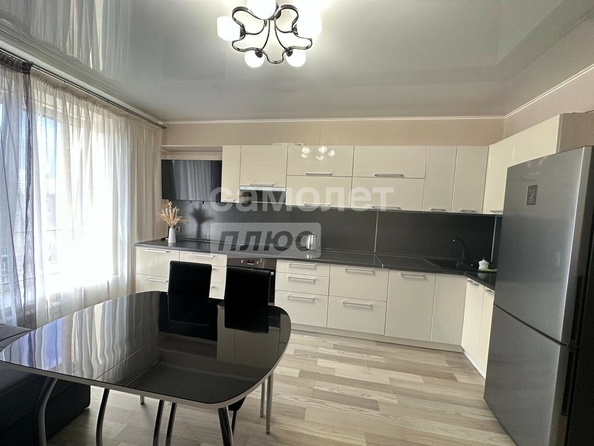 
  Продается 1-комн. квартира, 49.6 м², Туполева ул, д. 4к1
. Фото 3.