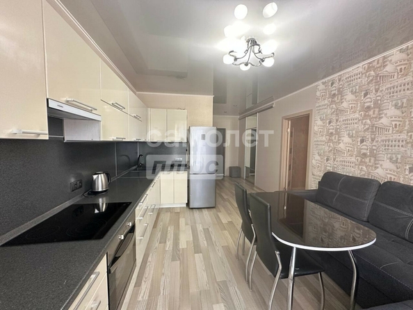 
  Продается 1-комн. квартира, 49.6 м², Туполева ул, д. 4к1
. Фото 4.