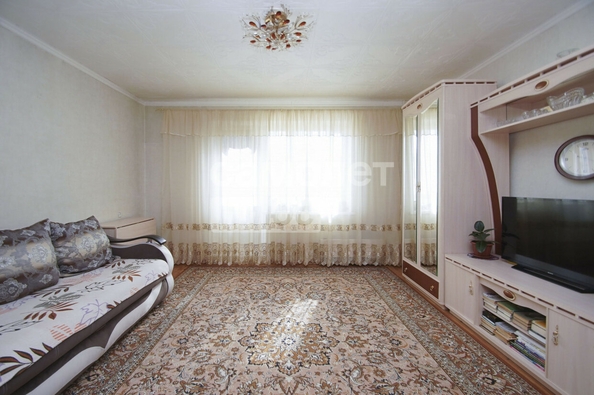 
  Продается 4-комн. квартира, 77.2 м², Дмитриева ул, д. 15
. Фото 3.
