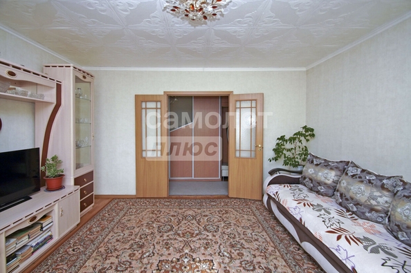 
  Продается 4-комн. квартира, 77.2 м², Дмитриева ул, д. 15
. Фото 4.