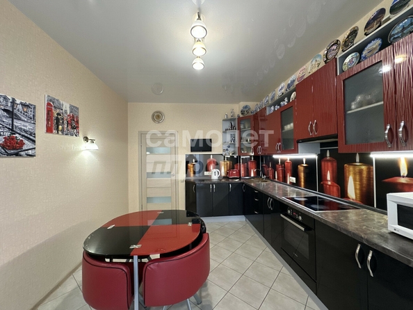 
  Продается 2-комн. квартира, 62 м², Перелета ул, д. 25
. Фото 2.