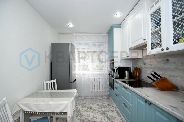 
  Продается 1-комн. квартира, 30.7 м², Романенко ул, д. 10
. Фото 3.