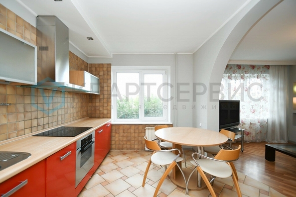 
  Продается 3-комн. квартира, 62.7 м², Северная 24-я ул, д. 198
. Фото 5.