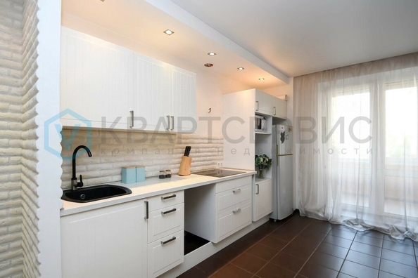 
  Продается 3-комн. квартира, 91.6 м², Звездная ул, д. 8
. Фото 3.