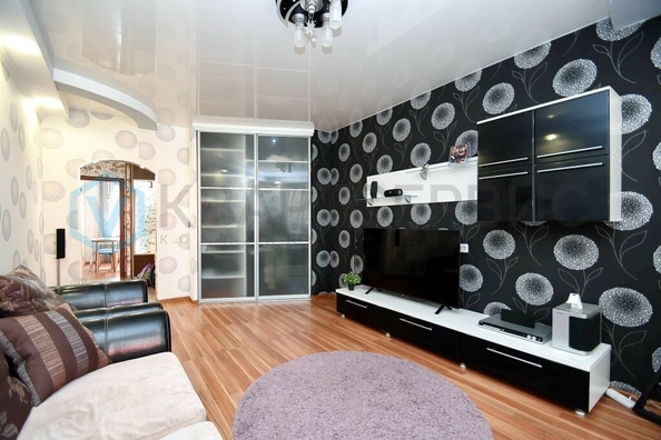 
  Продается 3-комн. квартира, 64.3 м², Заозерная ул, д. 15/2
. Фото 1.