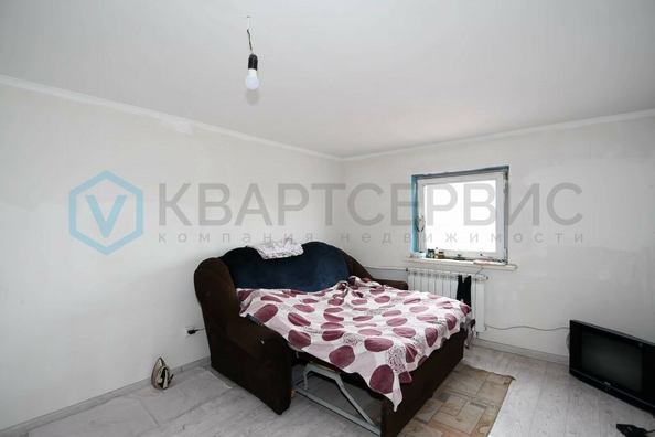 
  Продается дом, 200.8 м², Омск
. Фото 2.