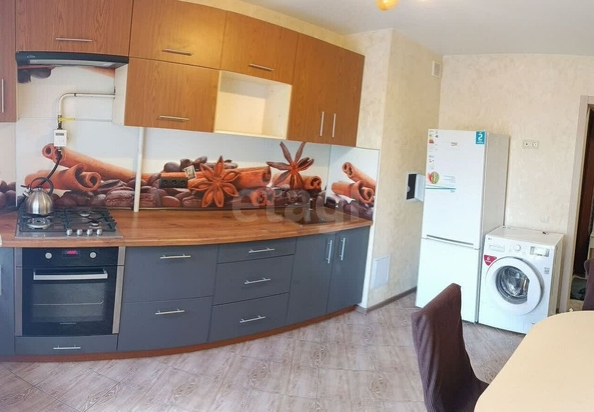 
  Продается 2-комн. квартира, 51.1 м², Звездова ул, д. 101
. Фото 4.